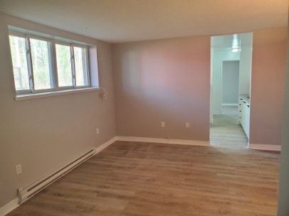 830 Howe Terrace - 4